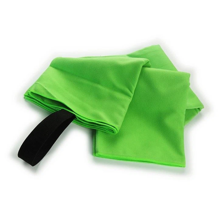 microfiber towel with clip for bait and gear cleaning  (1)